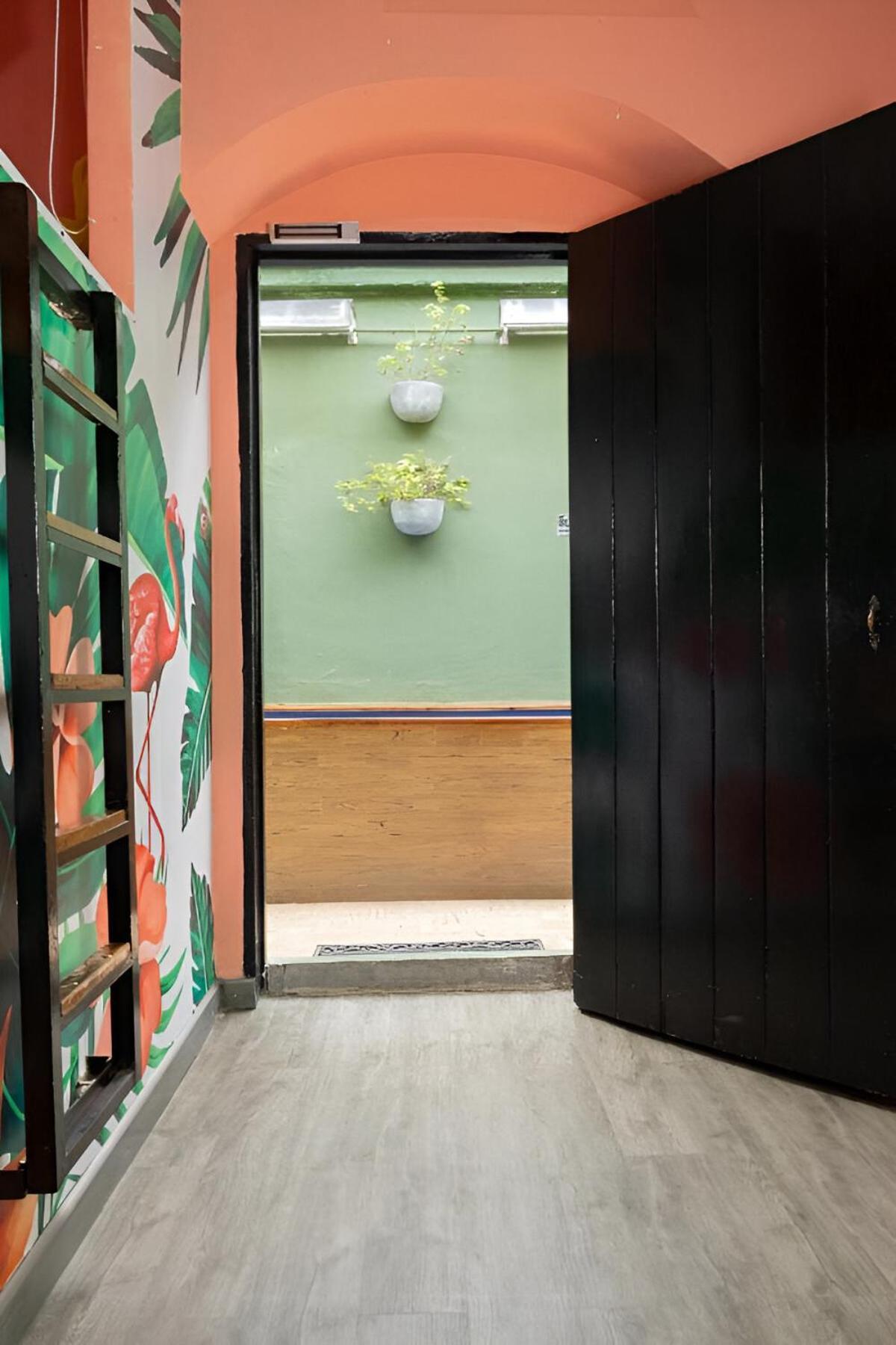 Seven Nights * Cartagena