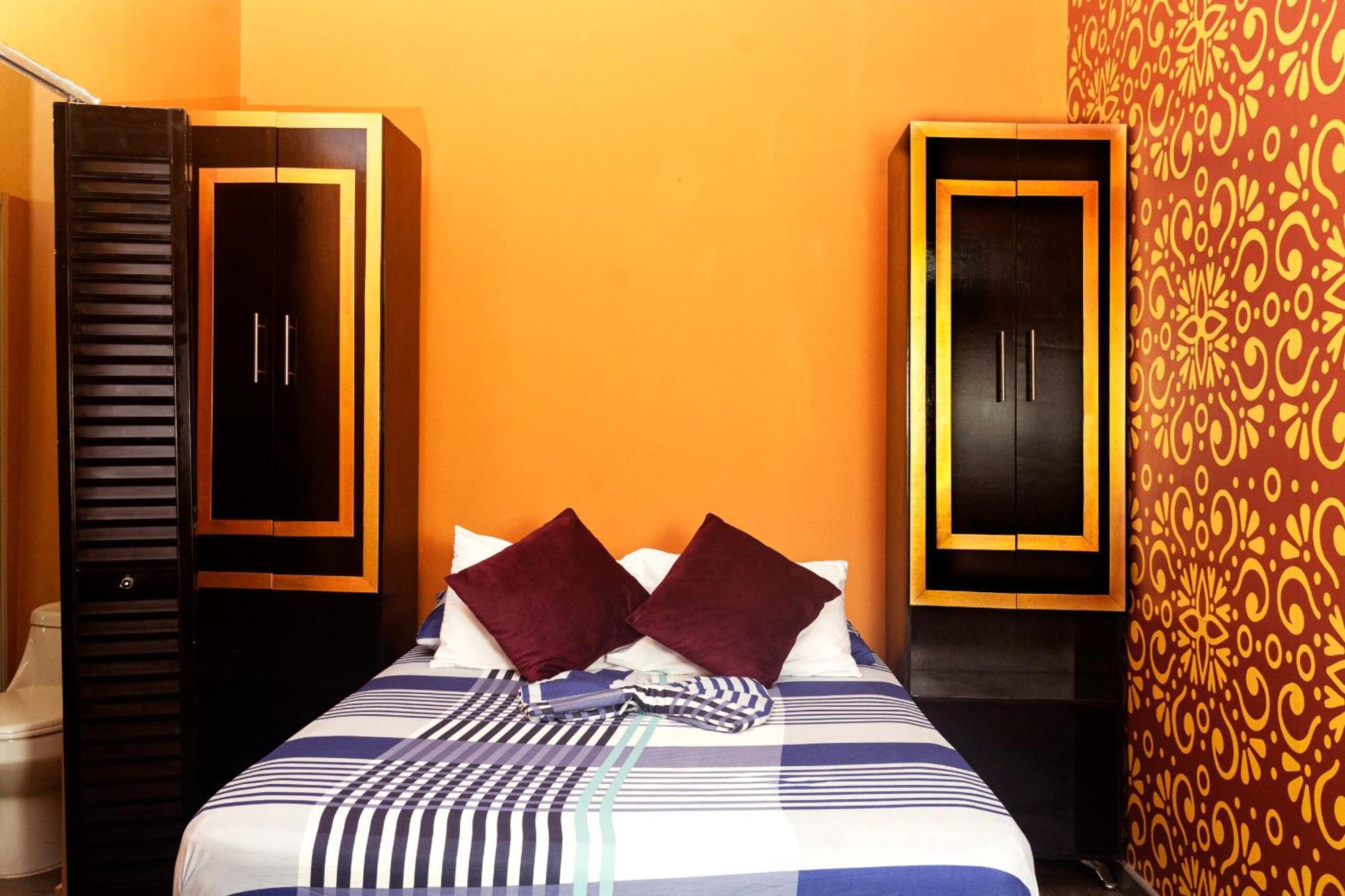 Pensión Seven Nights Hostel Cartagena Cartagena