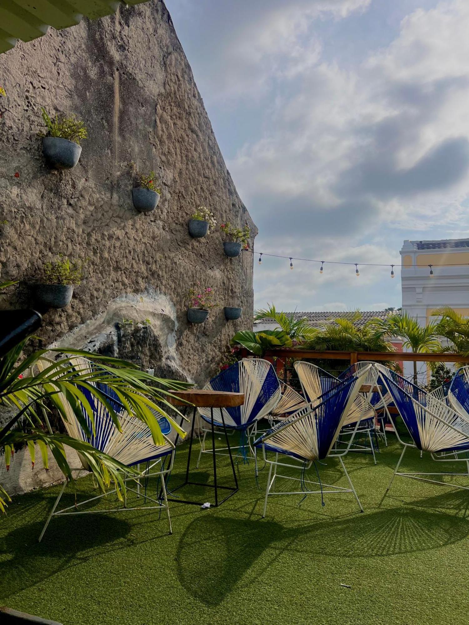 Pensión Seven Nights Hostel Cartagena *